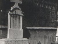 2. Falsírboltok - bal oldal